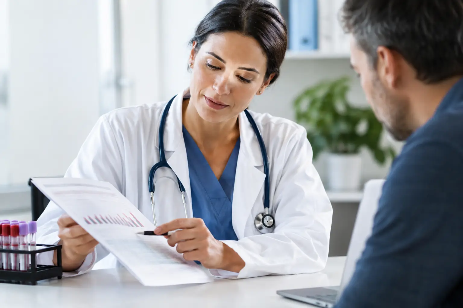 How Doctors Interpret Bloodwork in Context
